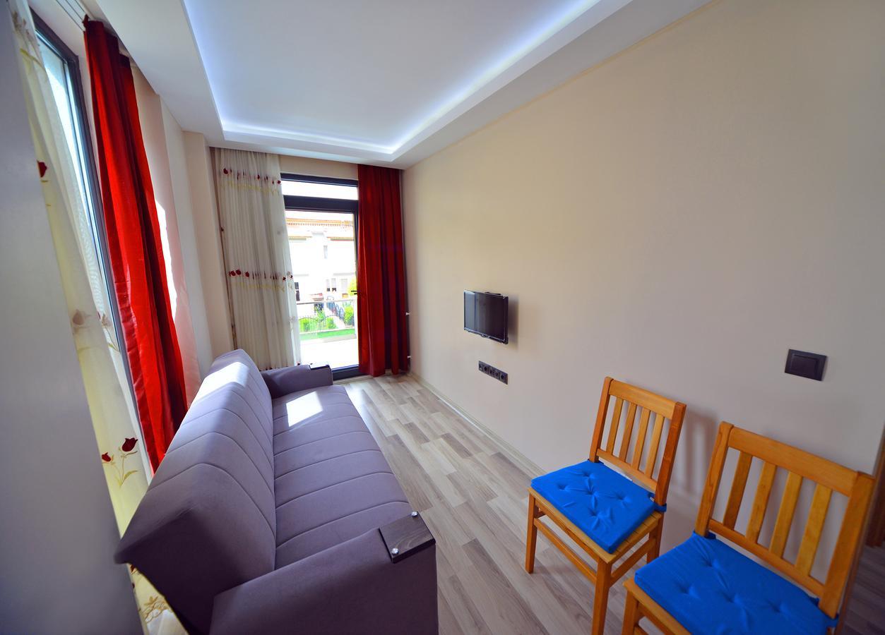 Asil Apart Hotel Burhaniye Bagian luar foto